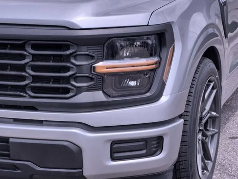 Used 2024 Ford F150 XL RWD image 11