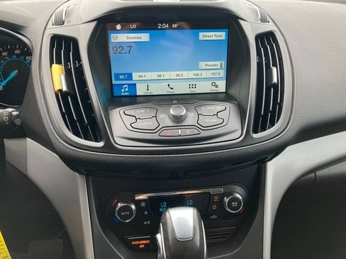 Used 2016 Ford Escape SE w/ SE Leather Comfort Package AWD/4WD image 19