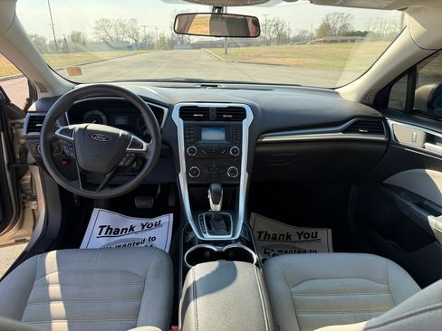 Used 2015 Ford Fusion S FWD image 12