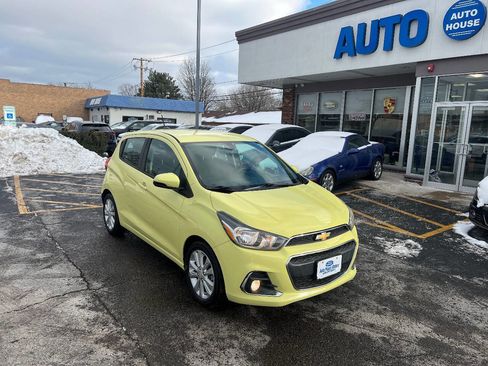 Used 2017 Chevrolet Spark LT image 4