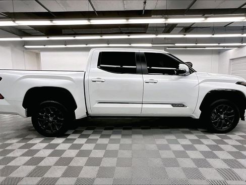 Used 2026 Toyota Tundra Platinum AWD/4WD image 15