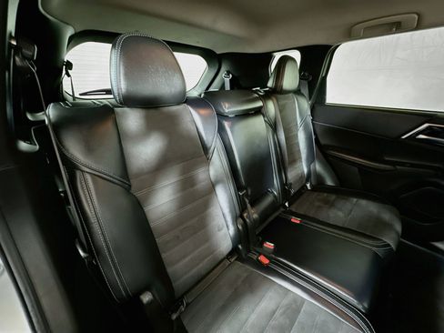 Used 2024 Mitsubishi Outlander SE AWD/4WD image 25