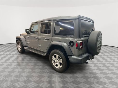Used 2021 Jeep Wrangler Unlimited Sport image 5