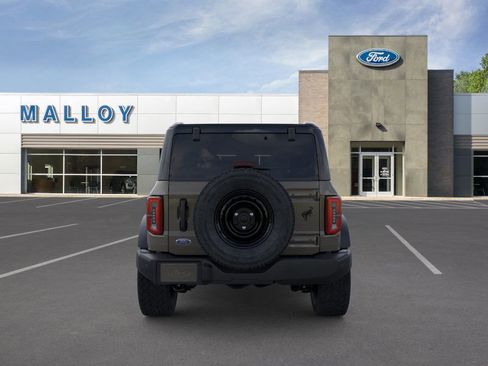 New 2026 Ford Bronco Outer Banks image 5