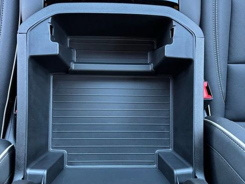 New 2026 GMC Yukon XL Elevation image 24