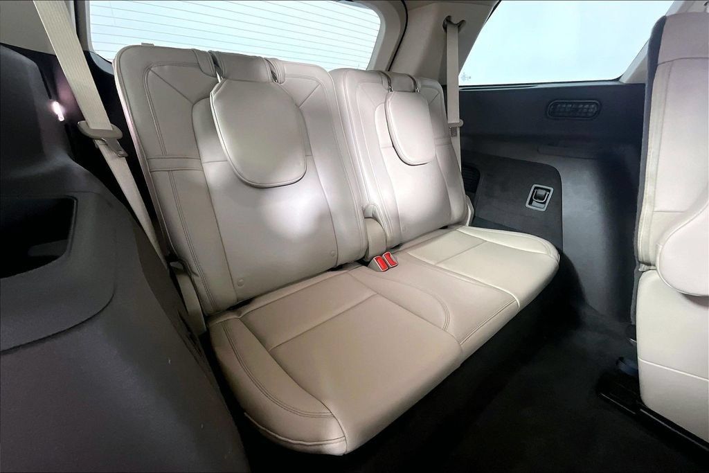 Used 2023 Lincoln Aviator Reserve w/ Equipment Group 201A AWD/4WD image 28