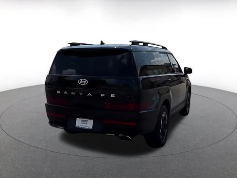 Used 2026 Hyundai Santa Fe SEL FWD image 13