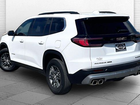 Used 2025 GMC Acadia Elevation AWD/4WD image 10