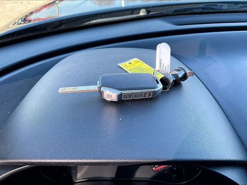 Used 2022 Kia Soul LX w/ Technology Package image 12