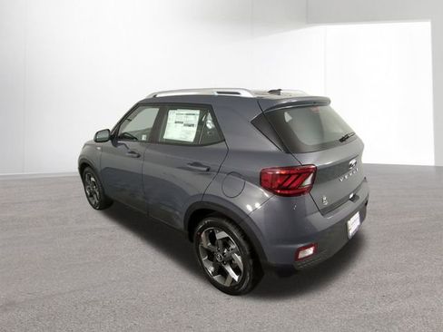 New 2026 Hyundai Venue SEL image 33