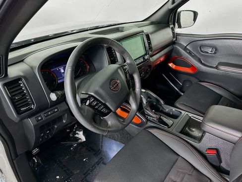 Certified 2024 Nissan Frontier PRO-4X w/ Off-Road Protection Package image 15