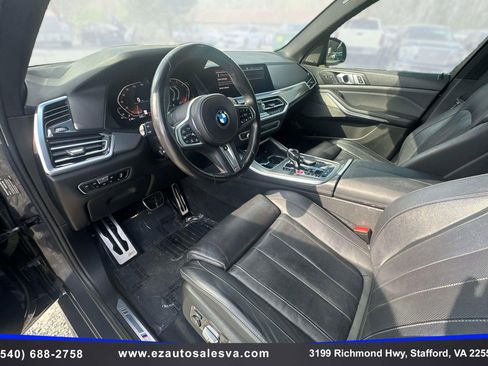 Used 2019 BMW X5 xDrive50i w/ M Sport Package AWD/4WD image 19