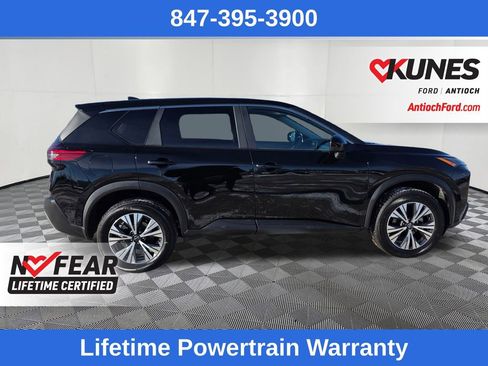 Used 2023 Nissan Rogue SV image 8