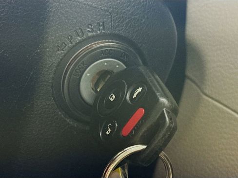 Used 2014 Subaru Impreza 2.0i Premium w/ All-Weather Package w/CVT image 17