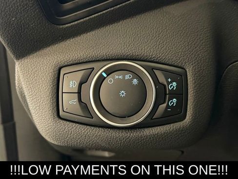 Used 2018 Ford Escape SE FWD image 22