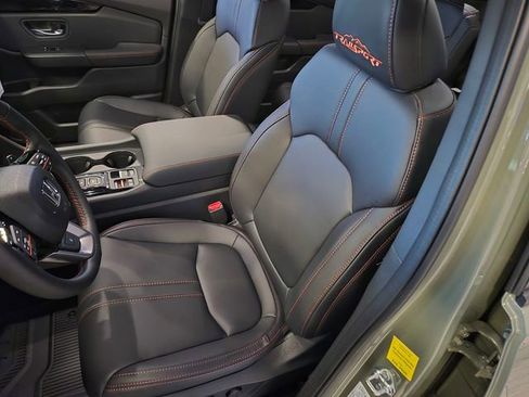 New 2026 Honda Pilot TrailSport image 9