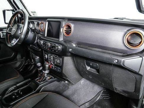Used 2022 Jeep Gladiator Mojave w/ Trailer Tow Package AWD/4WD image 23