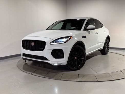 Used 2019 Jaguar E-PACE R-Dynamic SE image 2