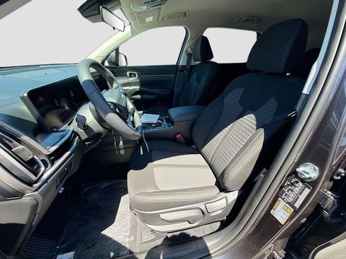 New 2026 Kia Sorento LX FWD image 19