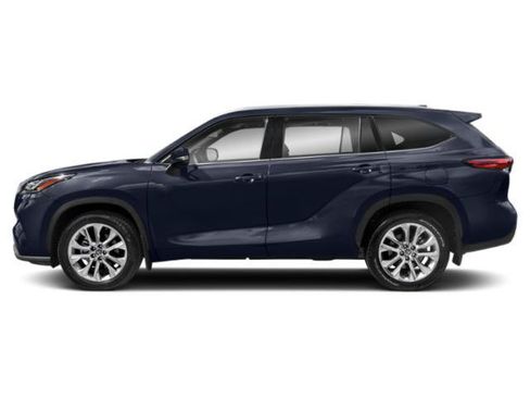 Used 2021 Toyota Highlander Limited AWD/4WD image 3