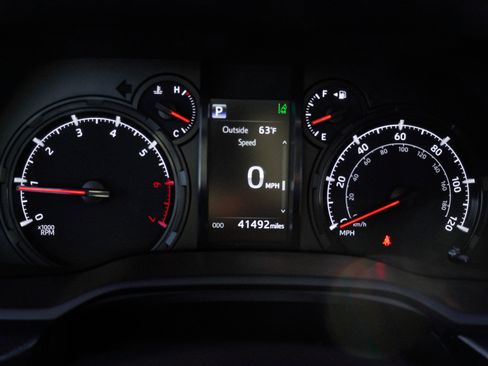 Certified 2024 Toyota 4Runner SR5 image 37