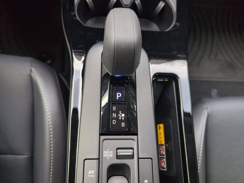 Certified 2026 Toyota Prius Limited image 26