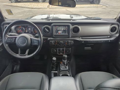 Used 2023 Jeep Wrangler Unlimited Sport image 37