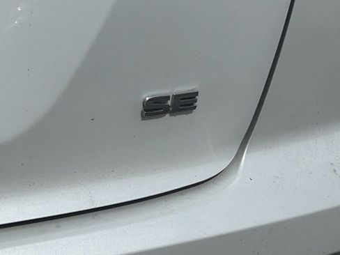 Used 2024 Mitsubishi Eclipse Cross SE image 5