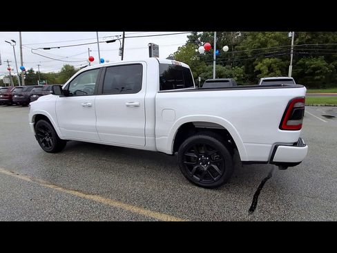 Used 2022 RAM 1500 Laramie AWD/4WD image 35