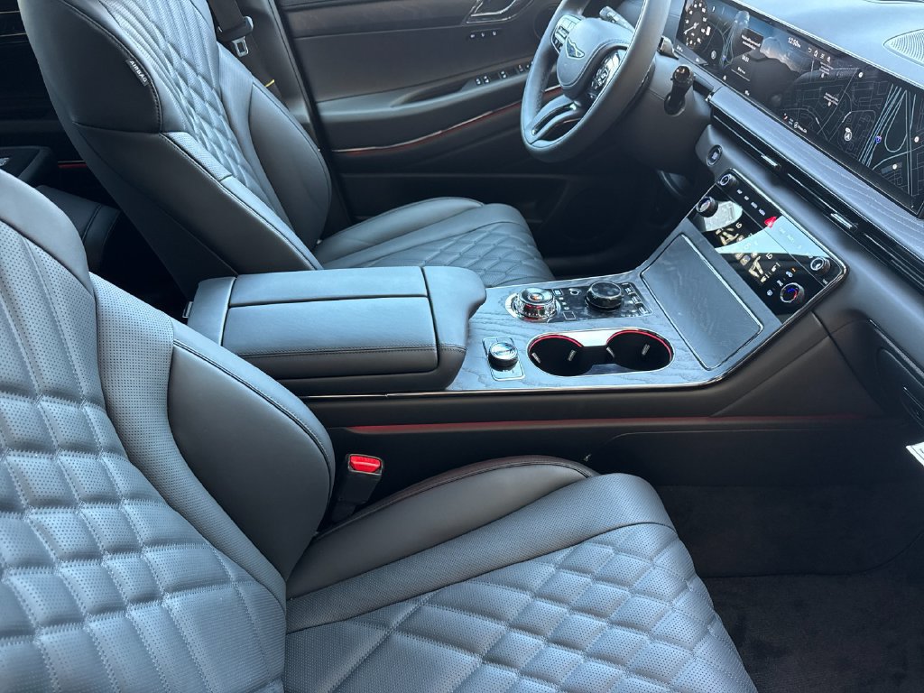 New 2027 Genesis GV80 3.5T Prestige AWD/4WD image 16