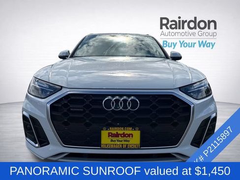 Used 2023 Audi Q5 2.0T Premium w/ Convenience Package AWD/4WD image 2
