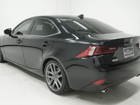 Used 2015 Lexus IS 250 w/ F-Sport Package RWD image 5