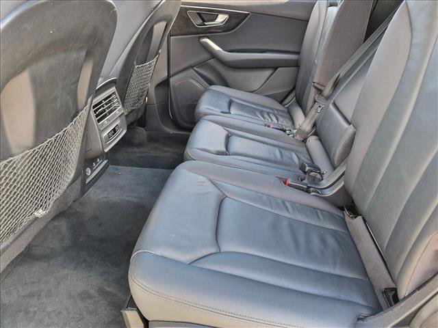 Used 2022 Audi Q7 2.0T Premium w/ Convenience Package AWD/4WD image 16