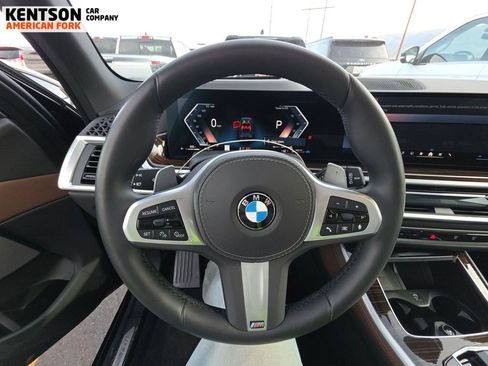 Used 2026 BMW X5 xDrive40i w/ M Sport Package AWD/4WD image 7