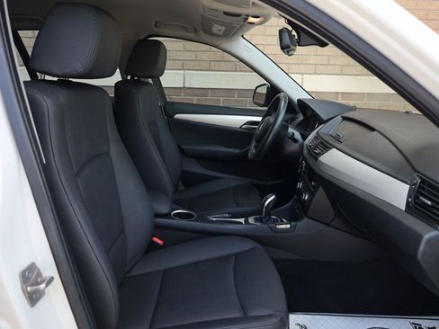 Used 2013 BMW X1 sDrive28i RWD image 22