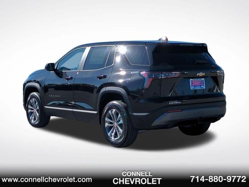 Used 2026 Chevrolet Equinox LT w/ Convenience Package II FWD image 7