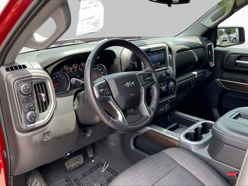 Used 2021 Chevrolet Silverado 1500 LT Trail Boss w/ Bed Protection Package AWD/4WD image 14
