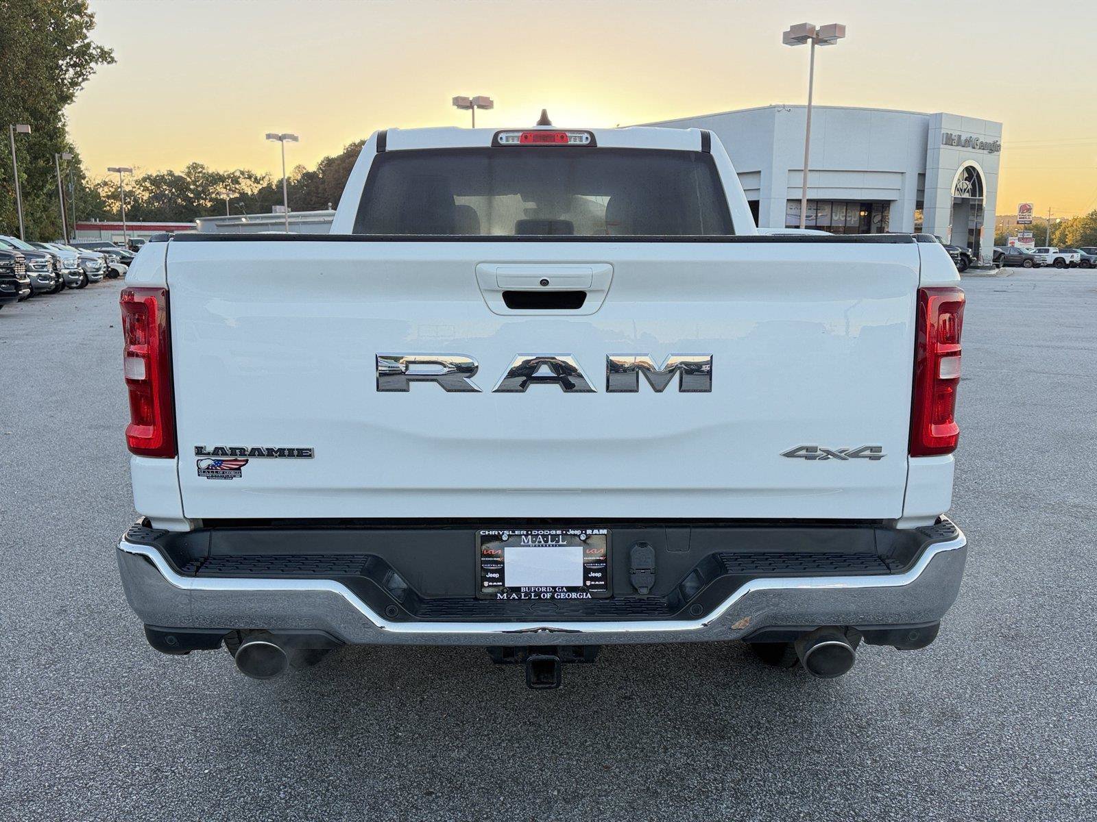 Used 2025 RAM 1500 Laramie AWD/4WD image 6