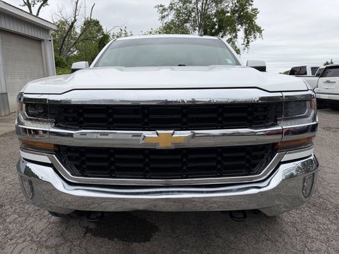 Used 2018 Chevrolet Silverado 1500 LT w/ All Star Edition AWD/4WD image 2