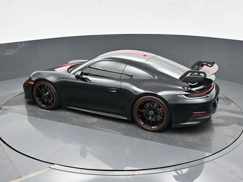Certified 2022 Porsche 911 GT3 image 27