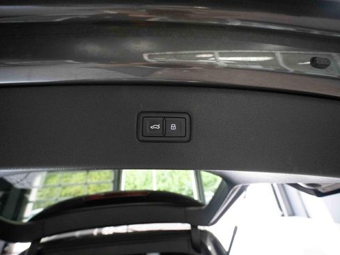 Used 2025 Audi Q7 2.0T Premium AWD/4WD image 29