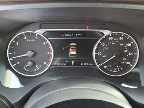 Certified 2023 Nissan Rogue SV image 26