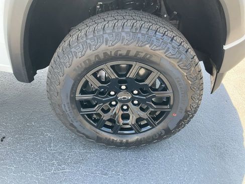 Used 2026 Chevrolet Colorado Trail Boss image 24