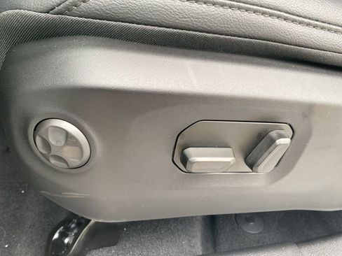 New 2025 Jeep Wrangler Sahara w/ Safety Group image 27