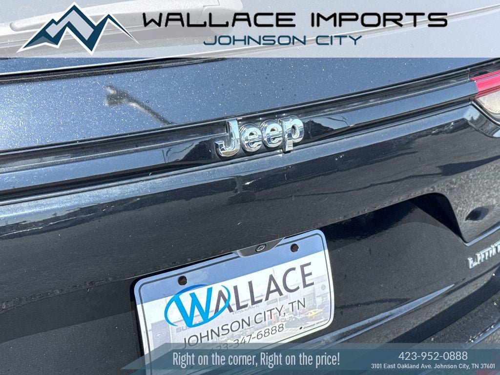 Used 2023 Jeep Grand Cherokee Limited AWD/4WD image 10