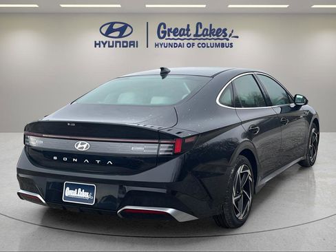 New 2026 Hyundai Sonata SEL FWD image 5