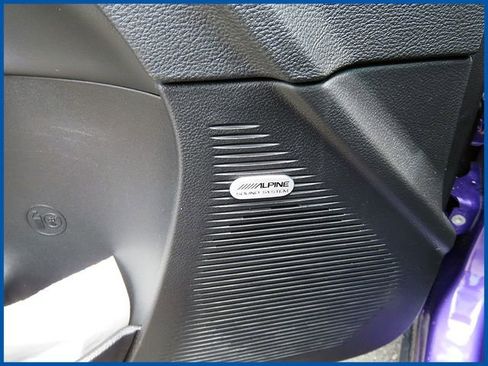 Used 2019 Dodge Challenger R/T Scat Pack RWD image 10