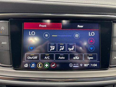 Used 2023 Buick Enclave Essence w/ Experience Buick Package AWD/4WD image 22