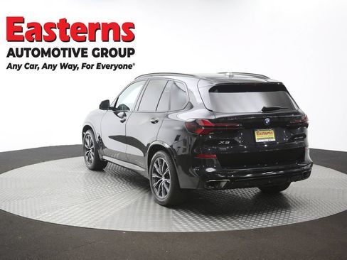Used 2025 BMW X5 xDrive40i w/ M Sport Package AWD/4WD image 67