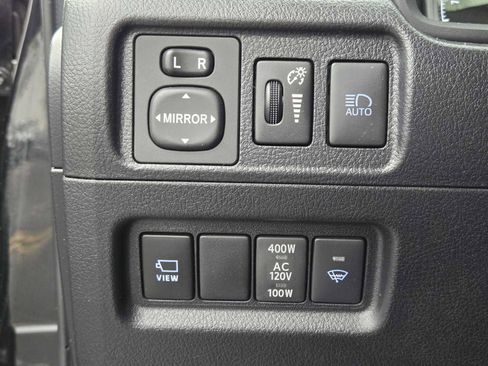 Used 2023 Toyota 4Runner Limited image 23